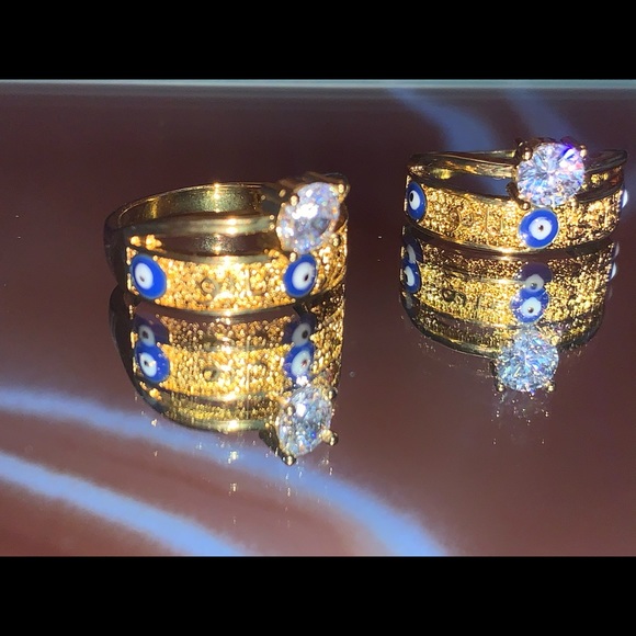 Evil Ojo Ring. - Picture 2 of 3